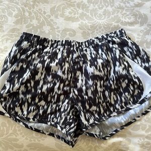 NIKE ZEBRA PRINT DRI FIT SHORTS - small and like new